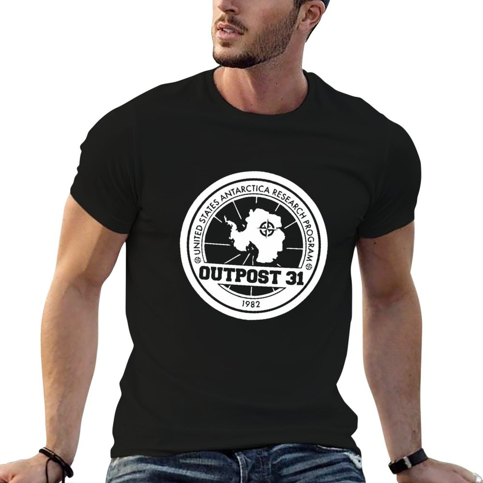 Outpost 31 Logo MERCHANDISE T- - Anime Merchandise Shirt recensione e prezzo